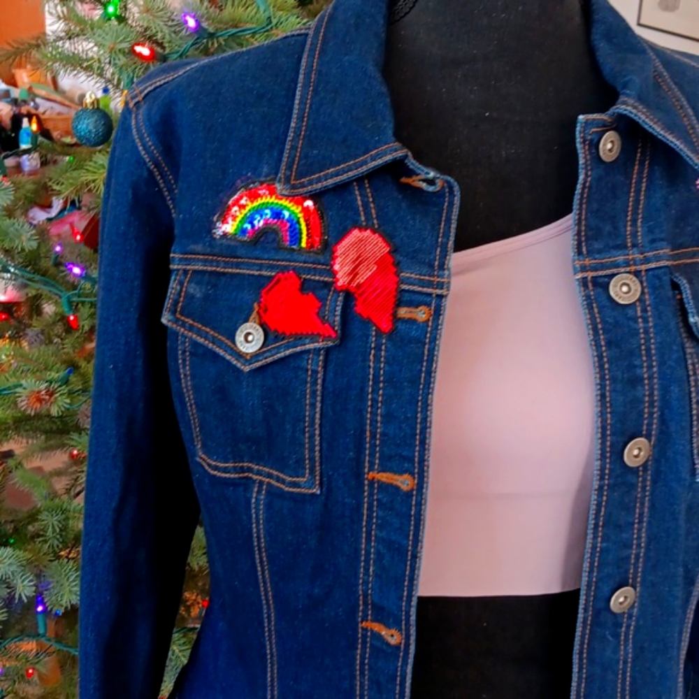 Guess Jean jacket. Beautiful condition. - Picture 2 of 8